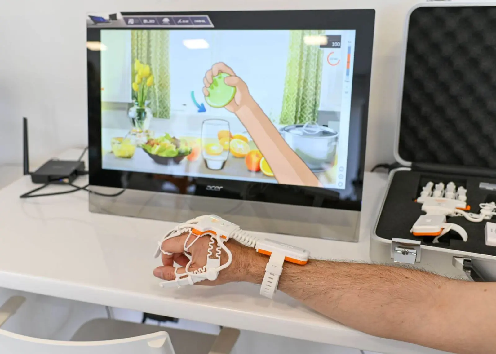 Robotska neurorehabilitacija Poliklinika Neuromedic