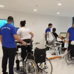 Robotska neurorehabilitacija Poliklinika Neuromedic